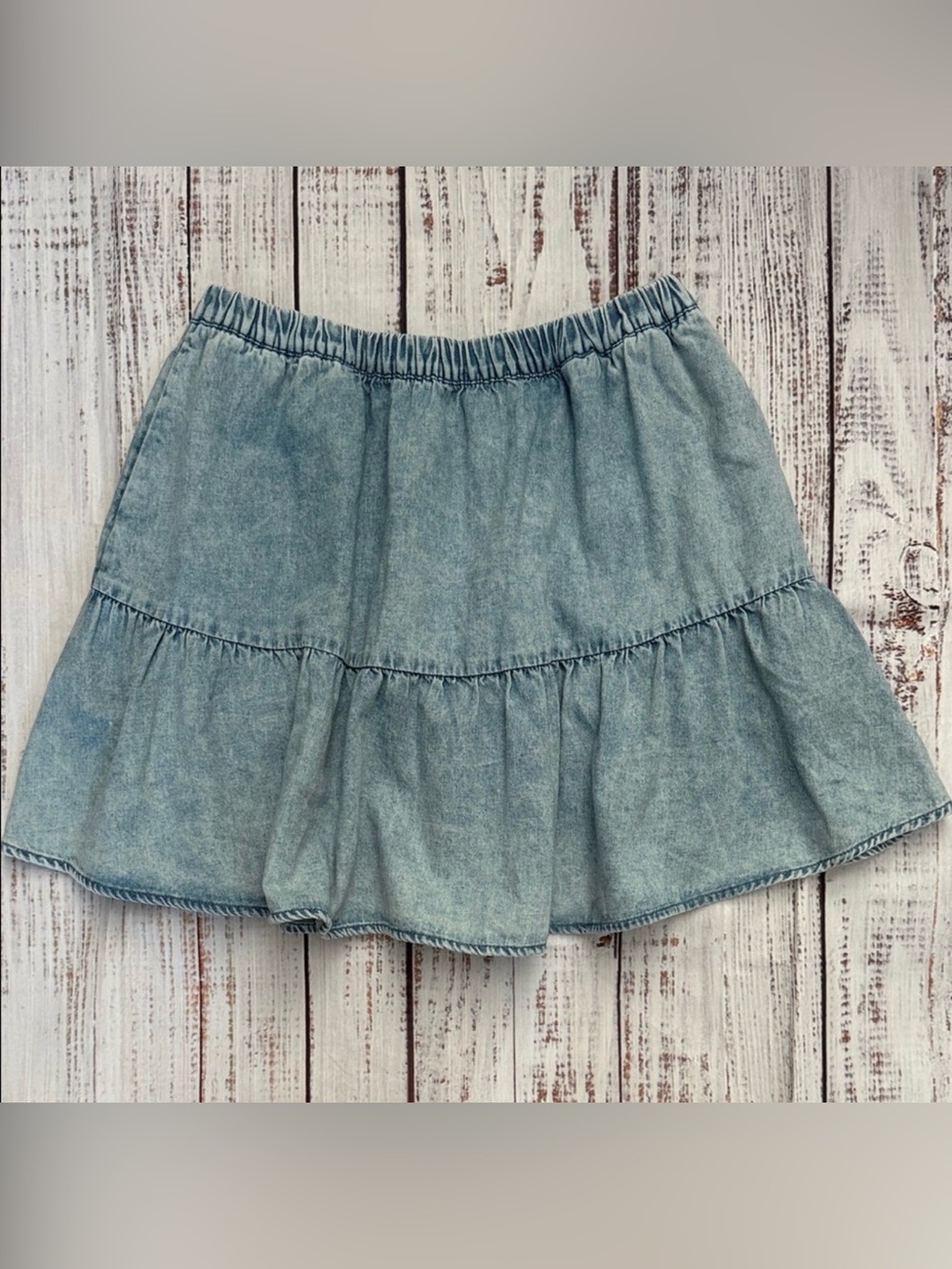 American Eagle Outfitters Denim Tiered Mini Skirt Medium NWT